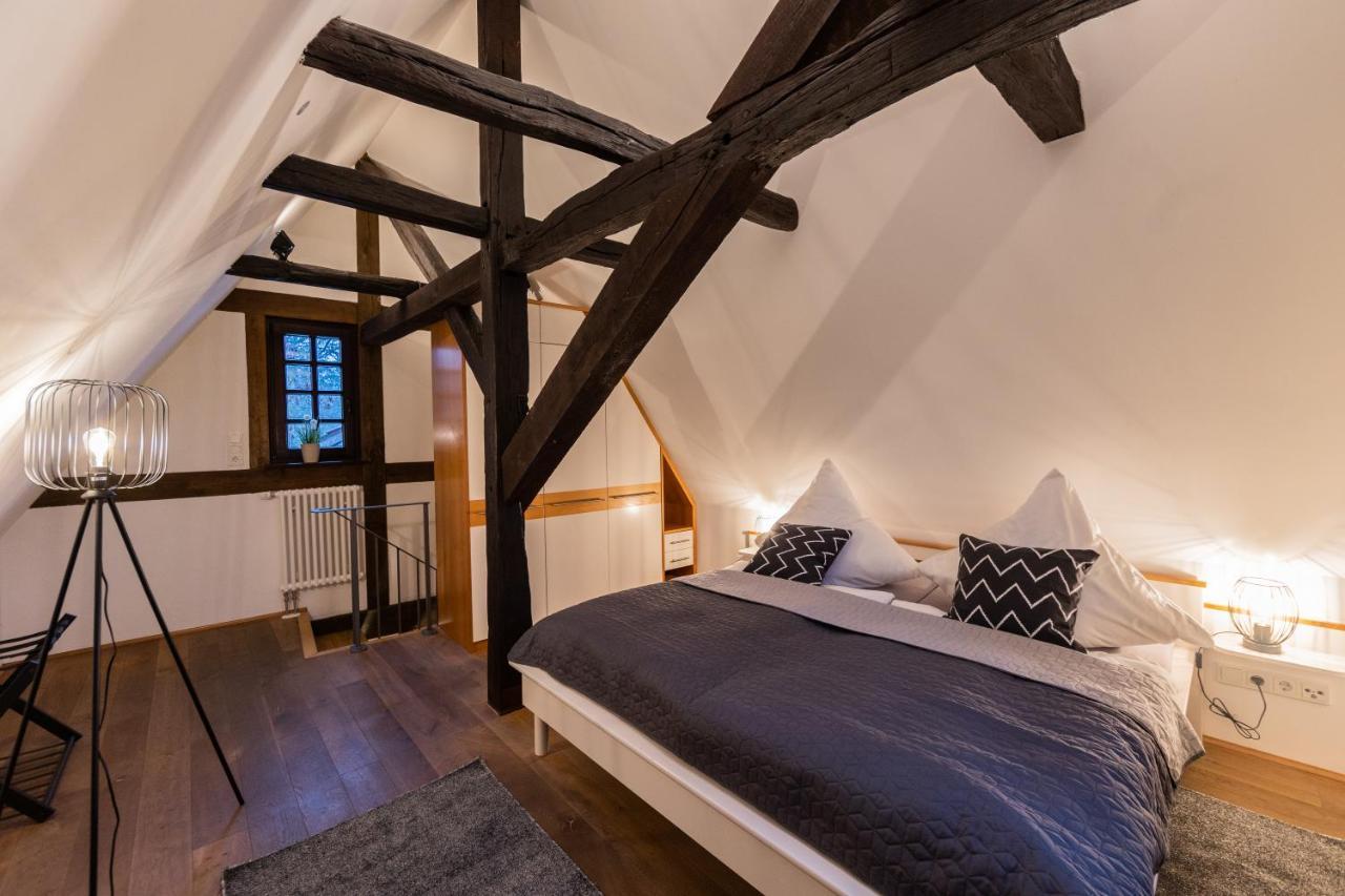 Aussergewoehnliche Uebernachtung Im Wehrturm Apartment *